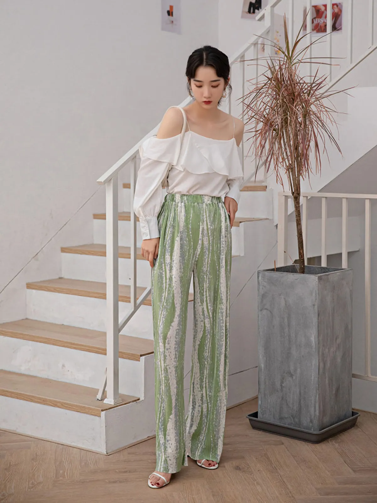 Pleated Wide Leg Pants - Green